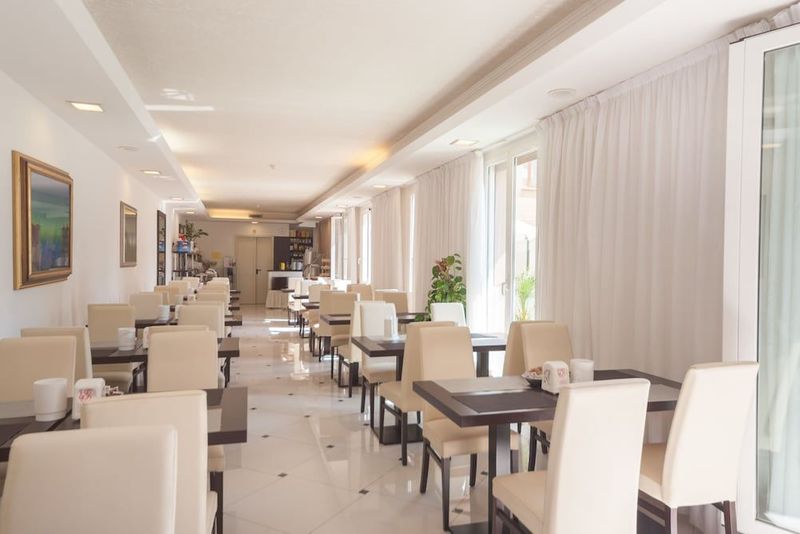 Suite Elite - Image 9