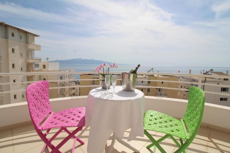 Oskar Hotel - Image 1