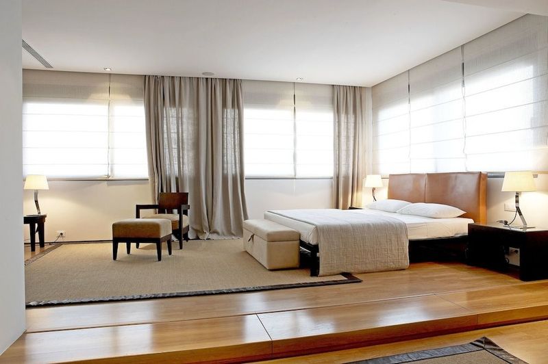 Angela Hotel Downtown Rooms - Image 6