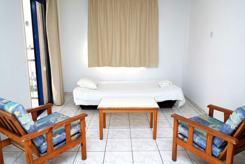 Green Bungalows - Image 8