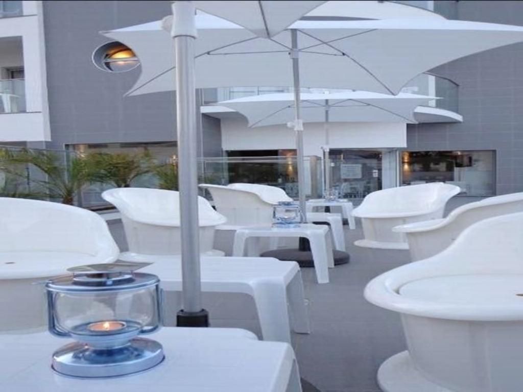 KR Hotel - Image 3