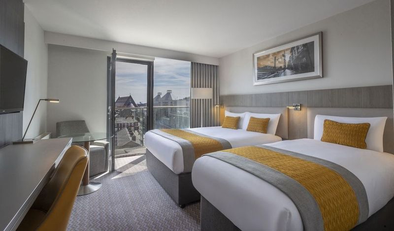 Maldron Hotel Smithfield - Image 3