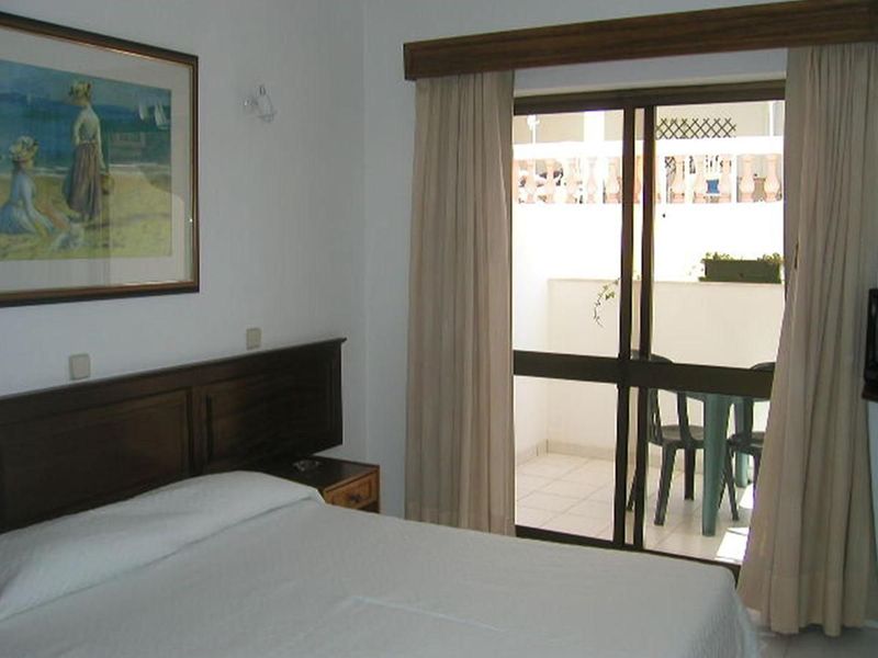 Boutique Hotel Marina S. Roque - Image 5