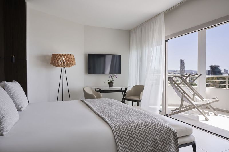 Atlantica Bay Hotel - Image 9