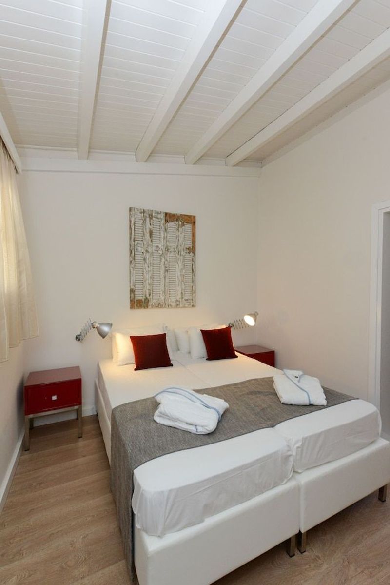 Eva Mare Hotel & Suites - Image 10