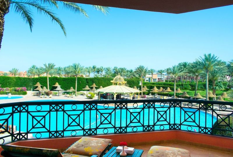 Parrotel Aqua Park Resort - Image 2