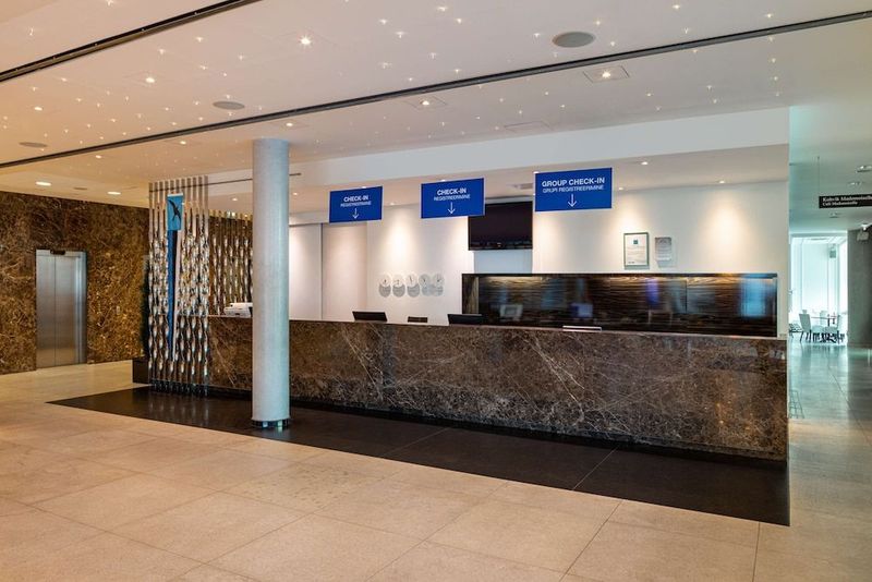 Park Inn by Radisson Meriton Conference & Spa Hotel Tallinn - Image 5