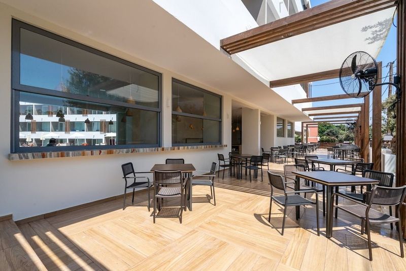 Castellum Suites - Image 6