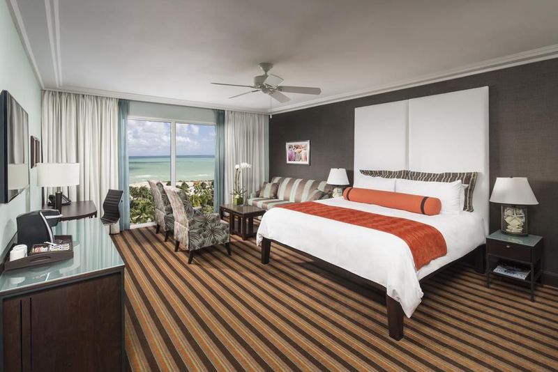 The Palms Hotel and Spa - Image 8