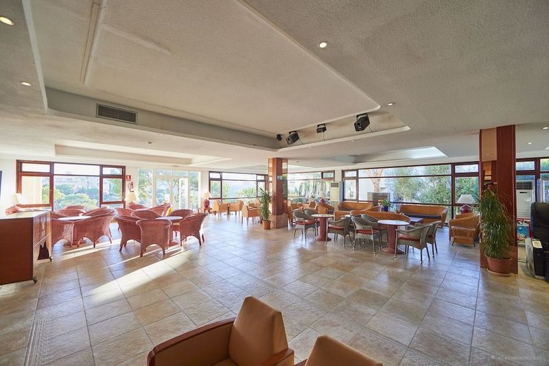 Hotel Cala Ferrera - Image 9