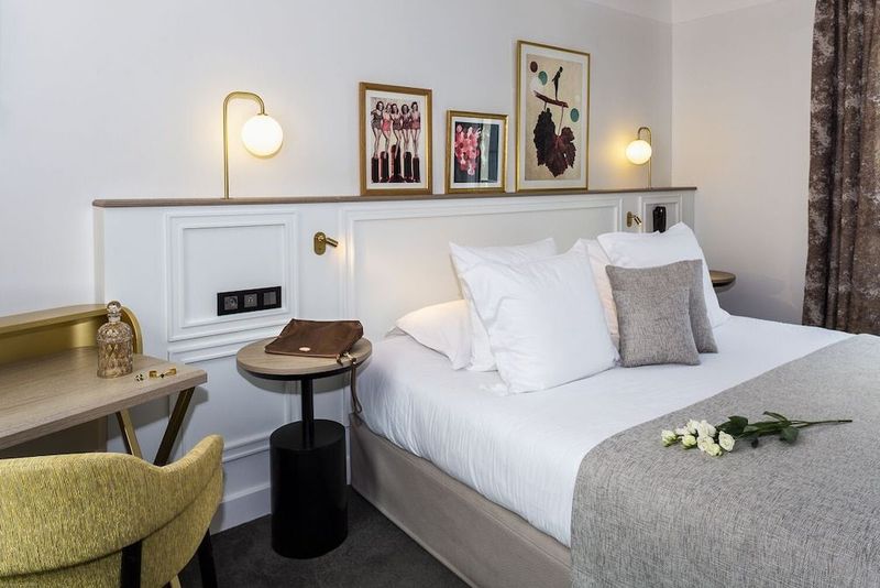 XO Hotel - Image 4