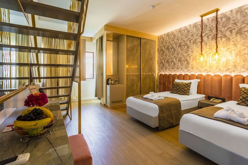 Club Hotel Turan Prince World - Image 8