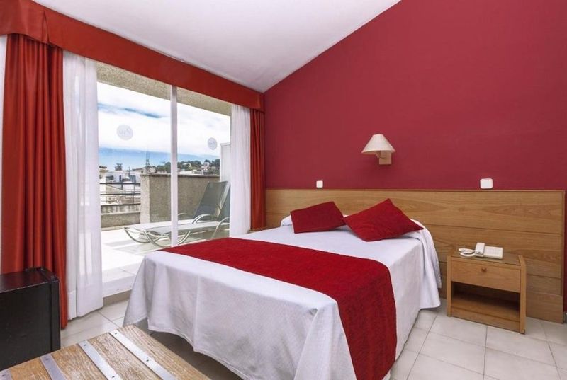 Hotel Mar de Tossa - Image 10