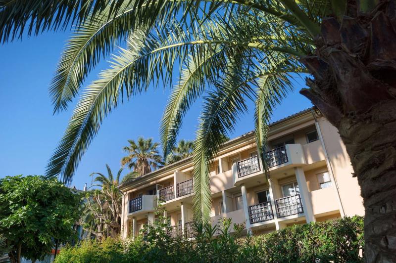 Pierre & Vacances Residence Les Citronniers - Image 5
