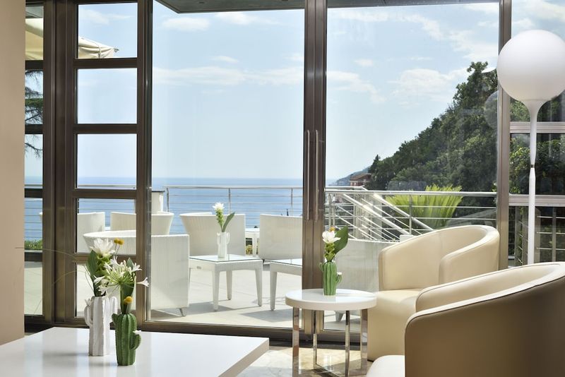 Relais Paradiso - Image 4