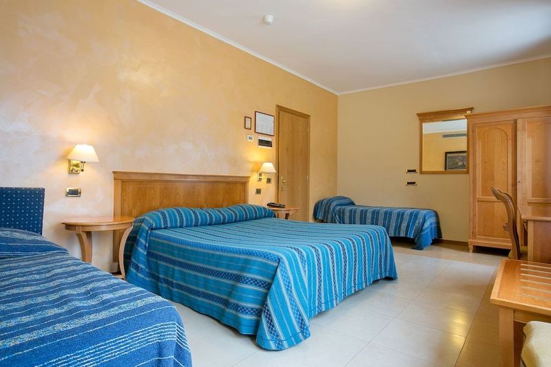 Grand Hotel Moon Valley - Image 3