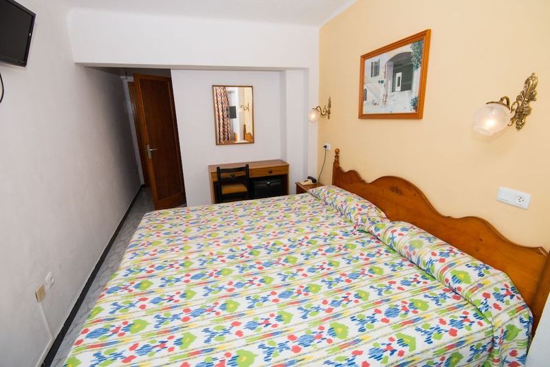 Amic Can Pastilla - Image 7