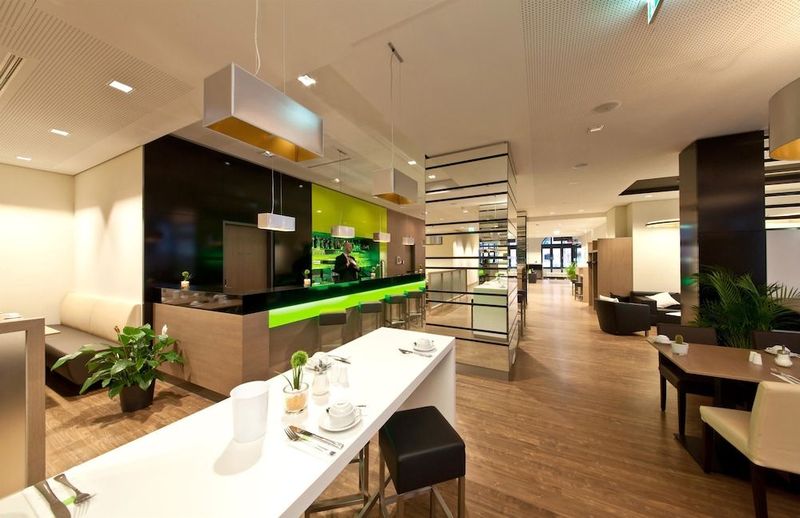 Novum Style Hotel Berlin-Centrum - Image 2