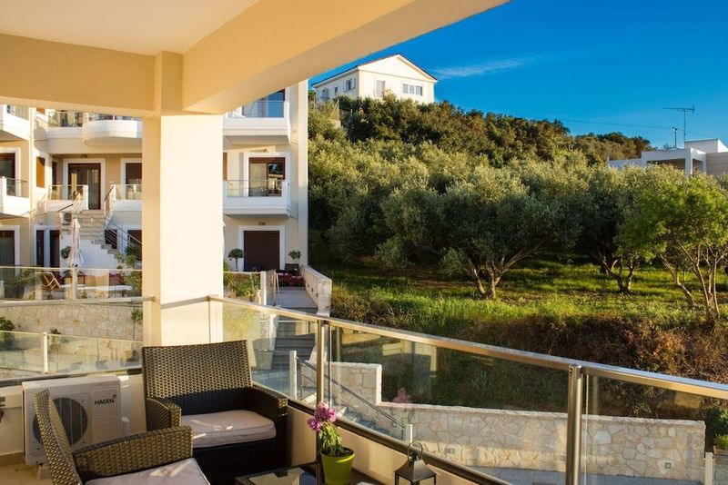 Esthisis Suites - Image 3