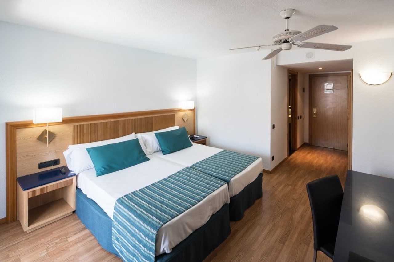 Hotel Catalonia Las Vegas - Image 6