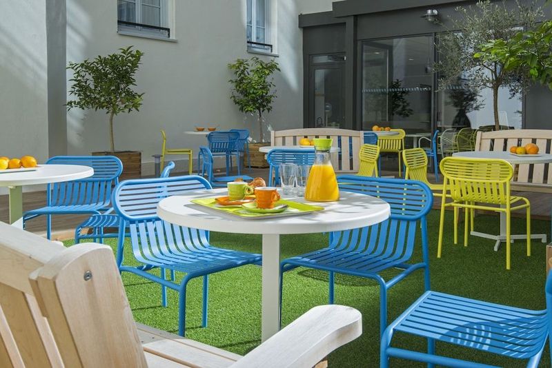 Ibis Styles Nice Centre Gare - Image 2