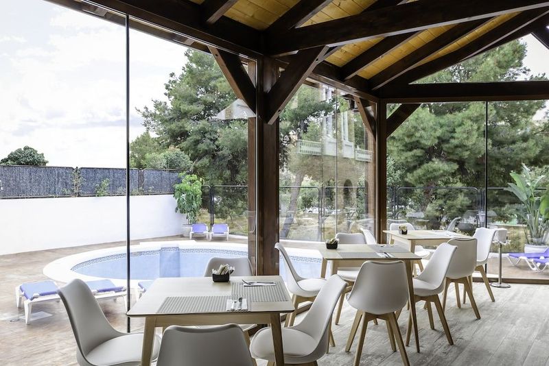 Hotel Boutique Calas de Alicante - Image 6