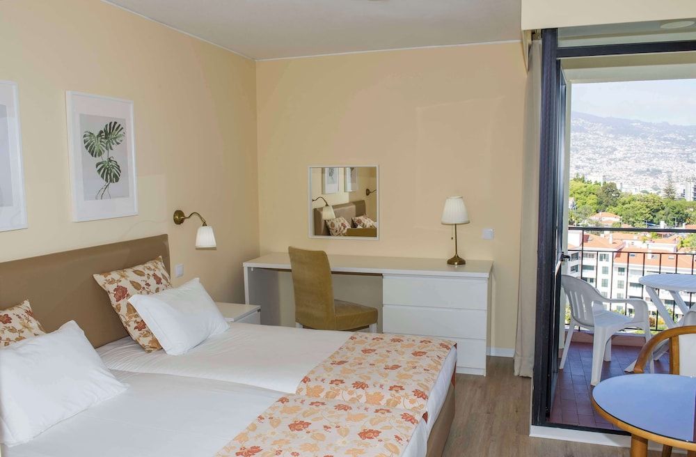 Dorisol Mimosa Hotel - Image 5