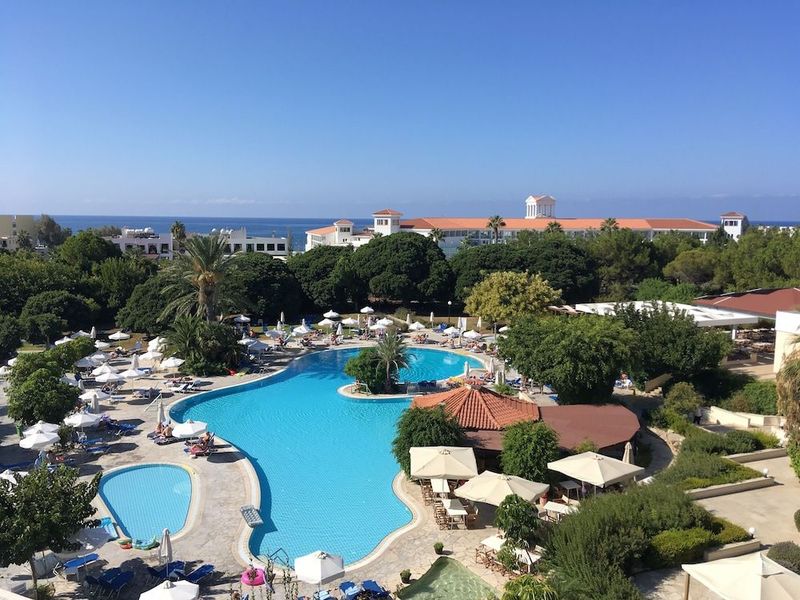 Avanti Hotel - Image 4