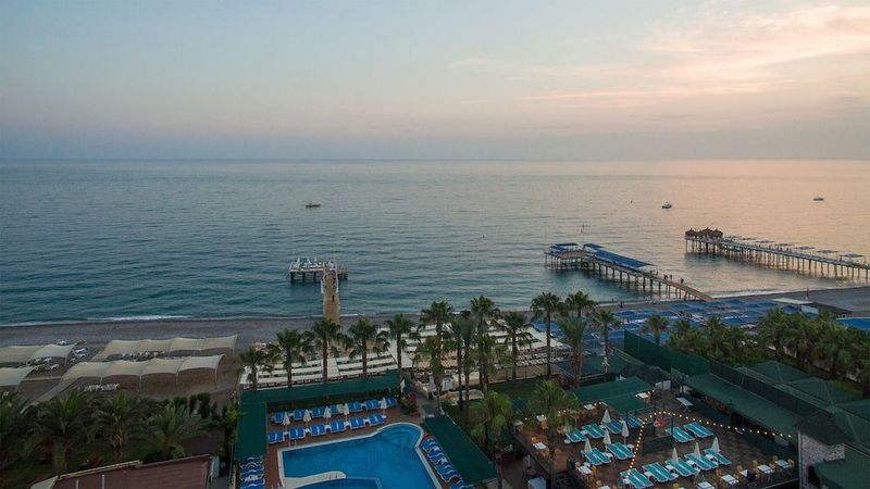 Galeri Resort Hotel - Image 8
