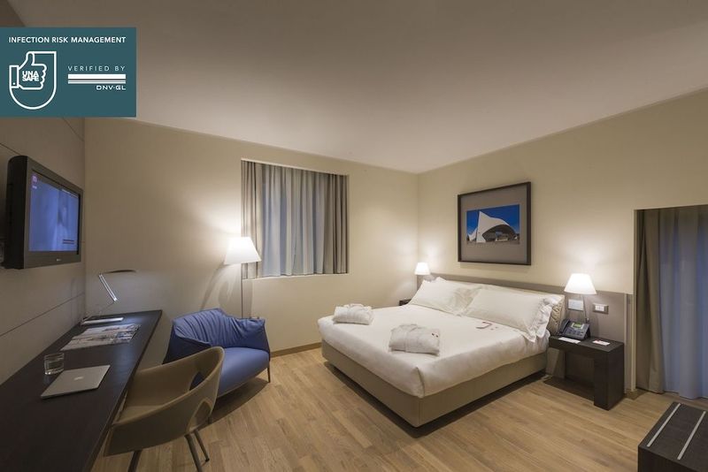 UNAHOTELS Bologna Fiera - Image 1