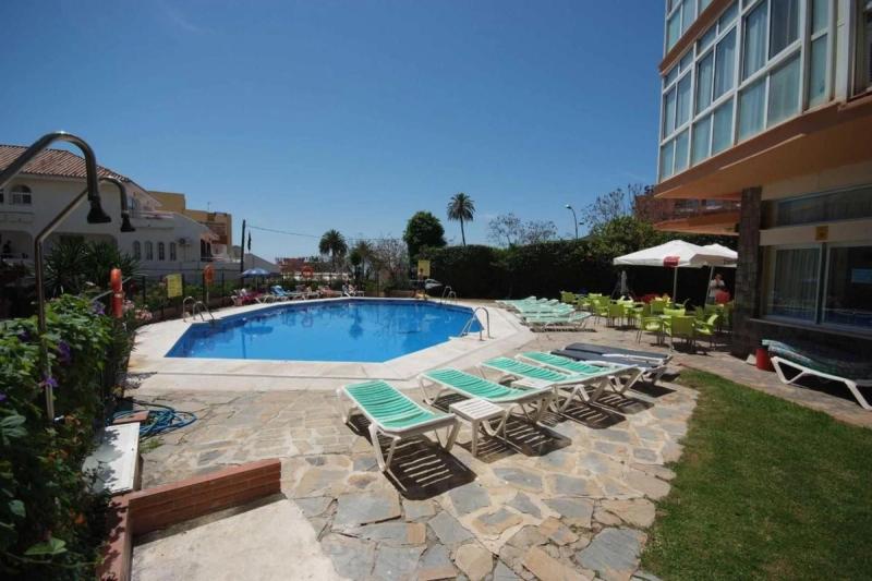 Apartamentos Doramar - Image 1