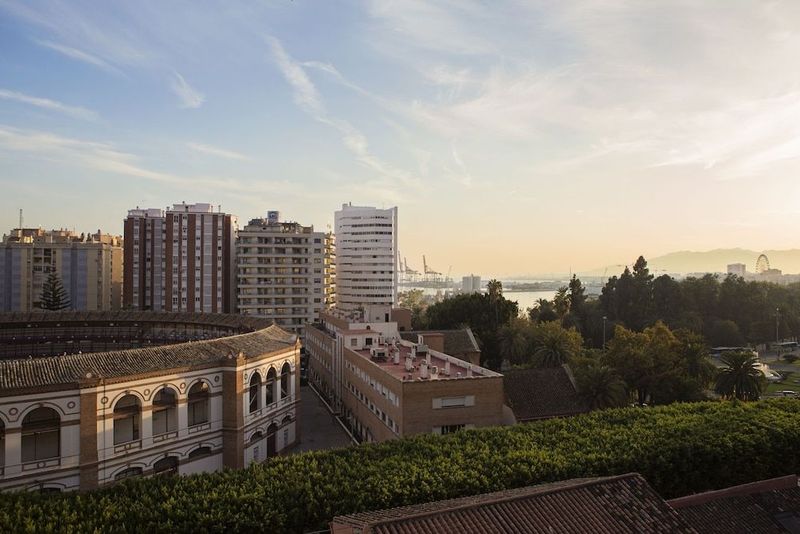 Malaga Hotel Eliseos - Image 4