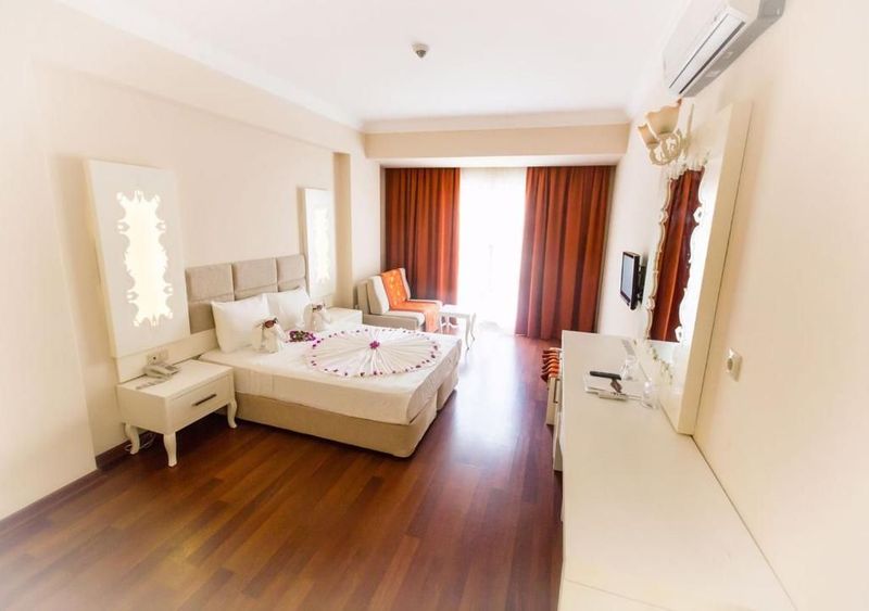Grand Mir'Amor Hotel & Spa - Image 5