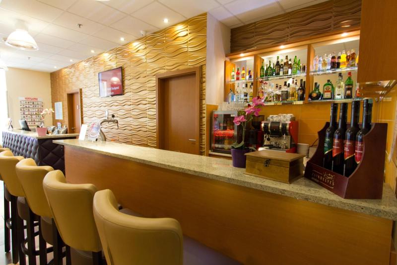 Six Inn Hotel Budapest - Image 10