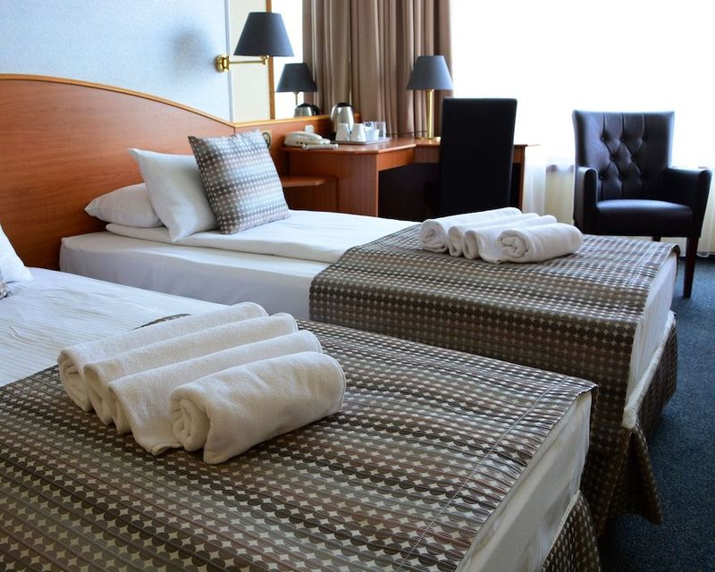 Hotel Orion Varkert - Image 6