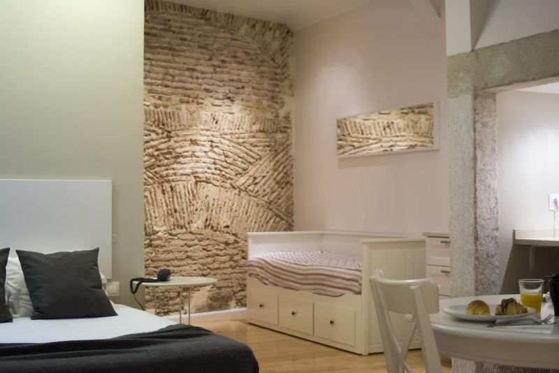 Lisbon Arsenal Suites - Image 3