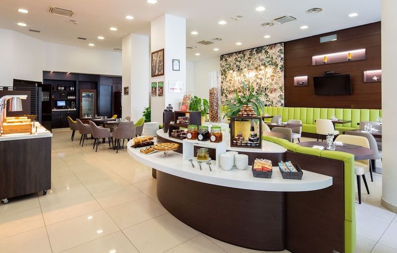Holiday Inn Turin Corso Francia - Image 8