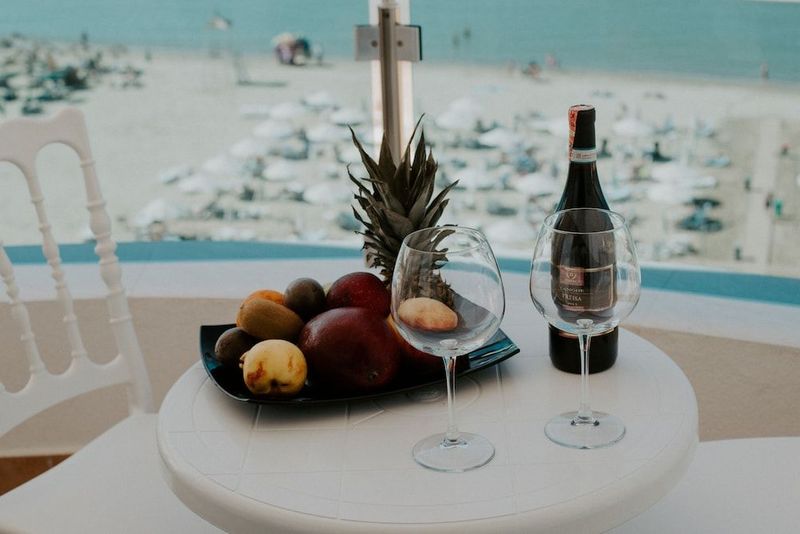 Hotel Grand Blue Fafa - Image 9