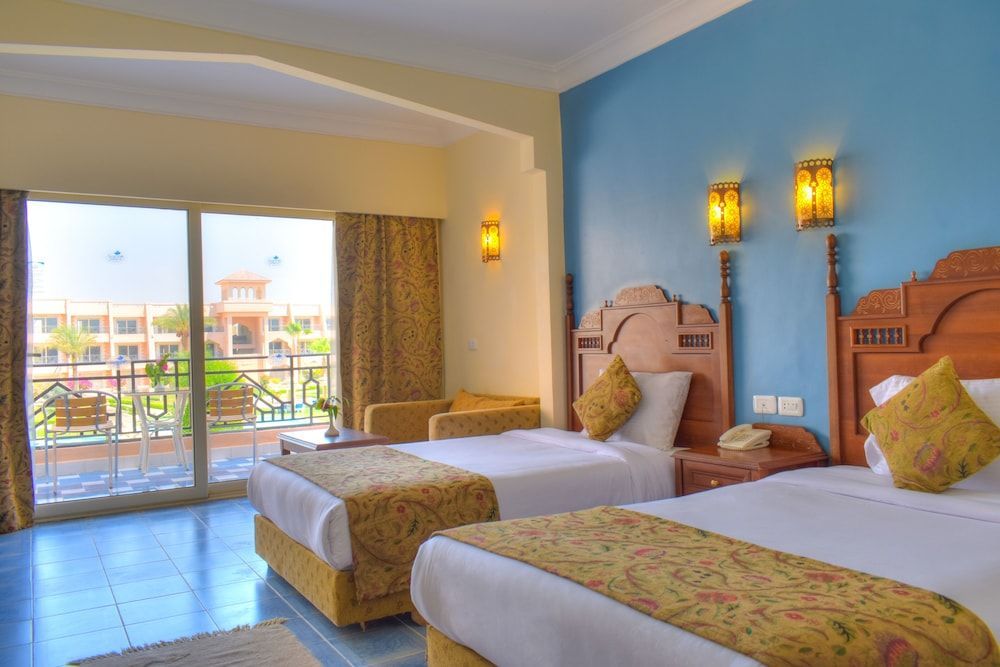 Jasmine Palace Resort & Spa - Image 3