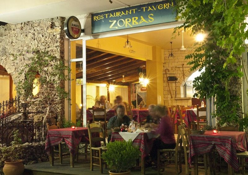 Zorbas Hotel - Image 8