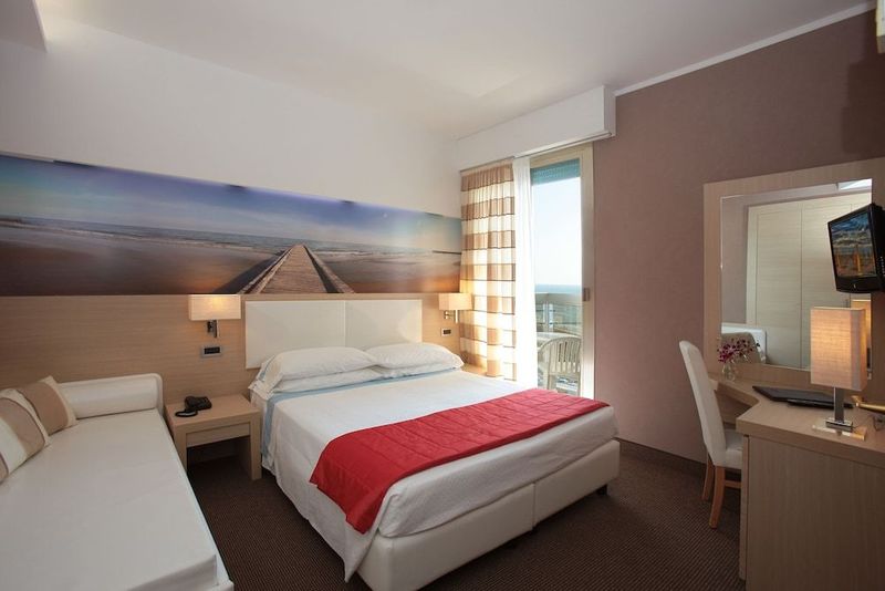 Hotel Rivamare - Image 4