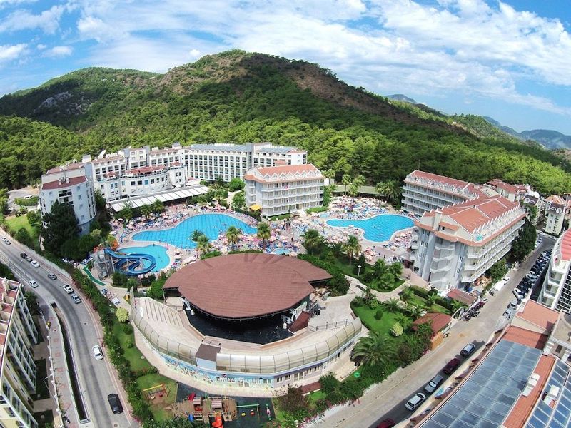 Green Nature Resort & Spa - Image 8