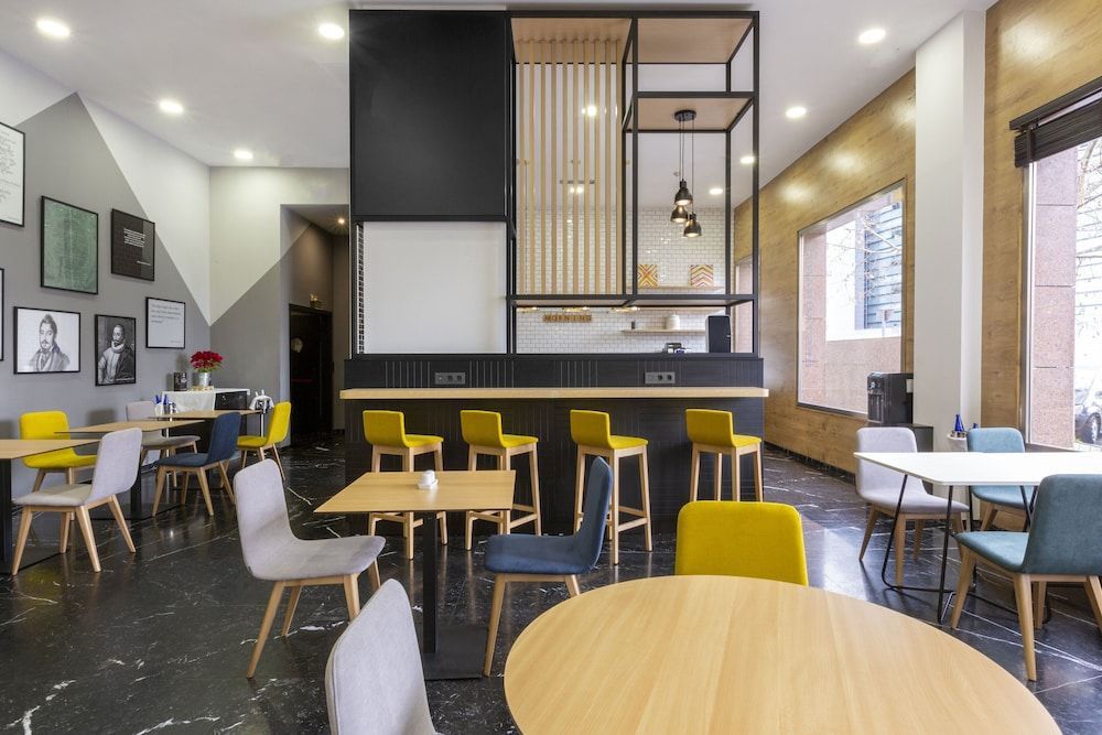Holiday Inn Madrid - Las Tablas - Image 3