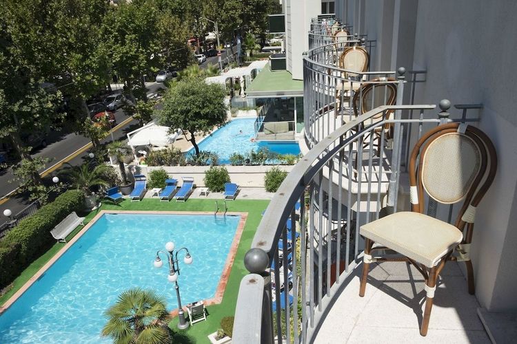 Billede av hotellet Ambassador - nummer 1 af 10