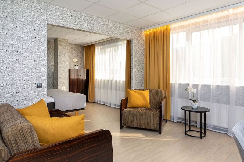 Hotel Metropol - Image 9