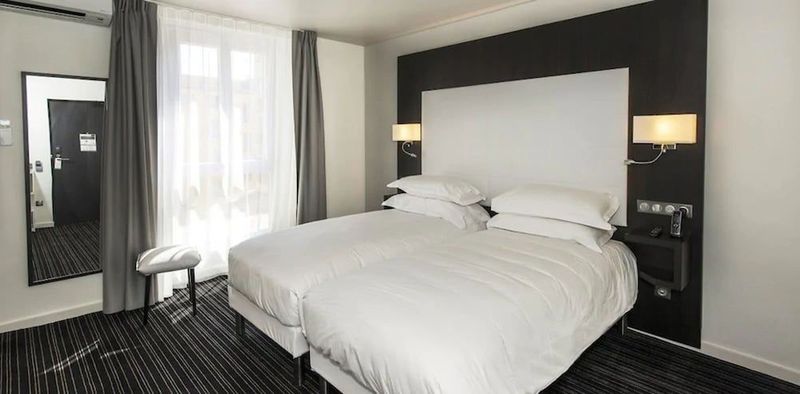 Hotel 66 - Image 1