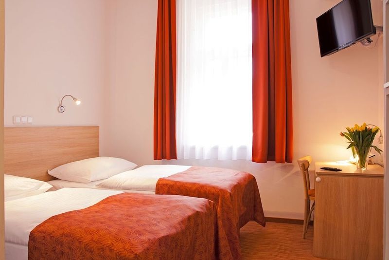 Ambiance Hotel Praha - Image 10