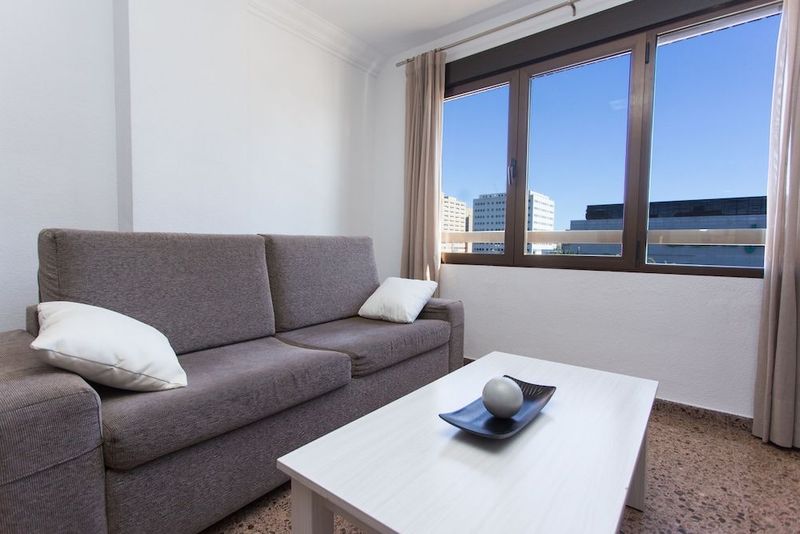 Aparthotel Pio XII Apartments Valencia - Image 6