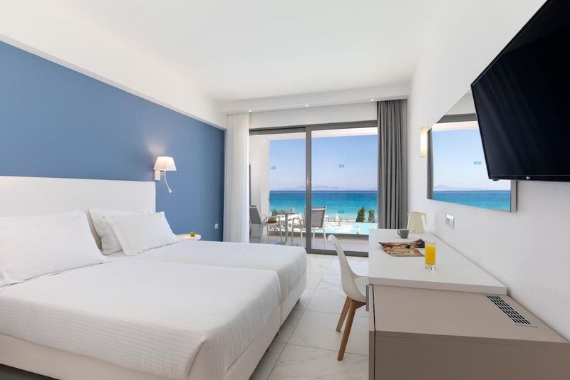 Belair Beach Hotel - Image 3
