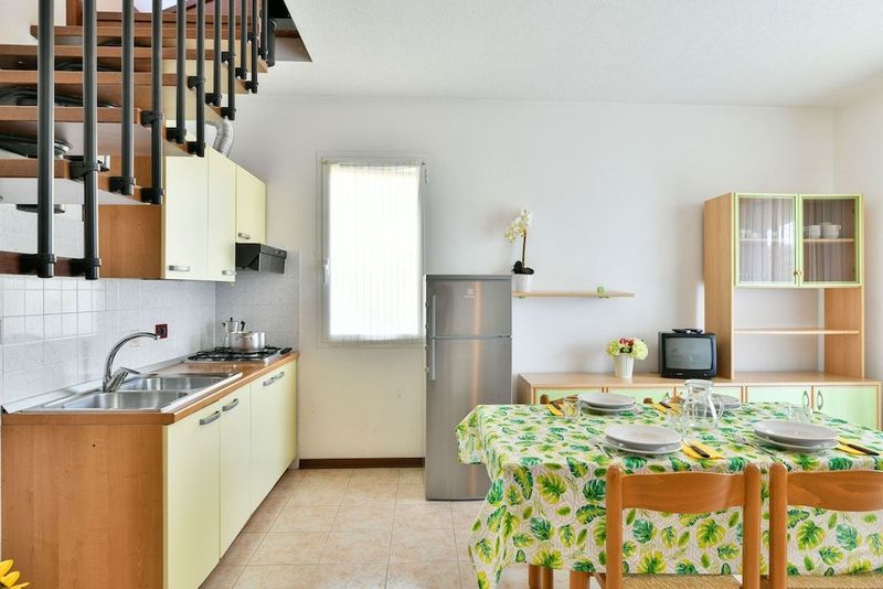 Summertime Family Resort - Image 10